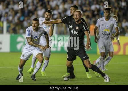 Santos, Brasilien. Januar 2020. Angebot während des Spiels zwischen Santos x Red Bull Bragantino in Vila Belmiro in Santos. Das Spiel gilt für die 1. Runde der Paulista 2020-Meisterschaft. Kredit: Richard Callis/FotoArena/Alamy Live News Stockfoto