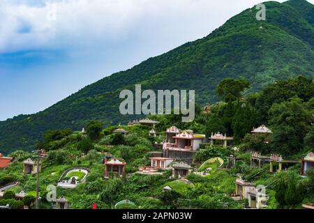 Jiufen, Taiwan - 10. Juni 2019: Mausoleum im Dorf Jiufen, Taiwan, der berühmte Touristenort und beliebte Szenerie Taiwans Stockfoto