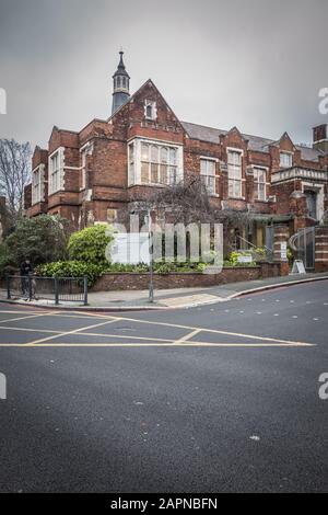 Das Äußere von Camden Arts Center, Arkwright Road, London, NW3, Großbritannien Stockfoto