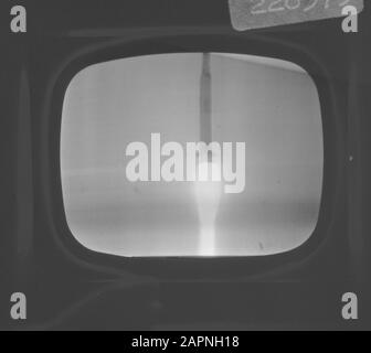 Apollo 11, gestartet von Cape Kennedy, fotografiert von der TV-Raumsonde, Fernsehdatum: 16. Juli 1969 Schlüsselwörter: Raumschiff, Fernsehen Stockfoto