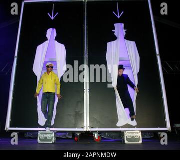 PET Shop Boys im Konzert in London Juli 2008 Stockfoto