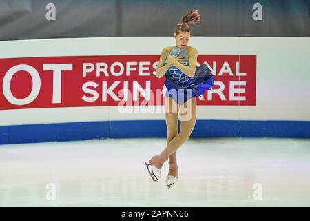 Steiermarkhalle, Graz, Österreich. Januar 2020. EMA Doboszova aus der Slowakei im Einsatz im Rahmen Des Ladies Short Program bei ISU European Figure Skating Championats in der Steiermarkhalle, Graz, Österreich. Kredit: CSM/Alamy Live News Stockfoto