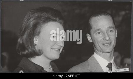 Prinzessin Irene und Prinz Carlos Hugo Datum: 1964 Schlüsselwörter: Königshaus, Fürsten, Prinzessinnen persönlicher Name: Carlos Hugo, Prinz, Irene, Prinzessin Stockfoto