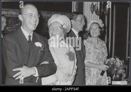 Königshaus, Prinzessinnen, Fürsten, Besuche, Engagements, Porträts, Beatrix, Prinzessin, Bernhard, Prinz, Claus, Prinz, Juliana, Königin Datum: 29. Juni 1965 Ort: Den Haag, Süd-Holland Schlüsselwörter: Besuche, Königshaus, Porträts, Fürsten, Prinzessinnen, Engagements persönlicher Name: Beatrix, Prinzessin, Bernhard, Fürst, Claus, Fürst, Juliana, Königin Institutionenname: Trêveszaal Stockfoto