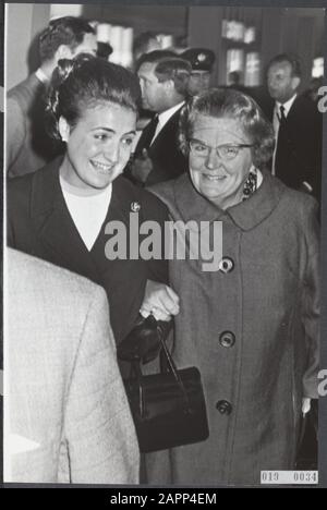 Königshaus, Prinzessinnen, Königinnen, Porträts, Juliana, Königin, Margrit, Prinzessin Datum: 9. Oktober 1968 Schlüsselwörter: Queens, Königshaus, Porträts, Prinzessinnen persönlicher Name: Juliana, Königin, Margrit, Prinzessin Stockfoto