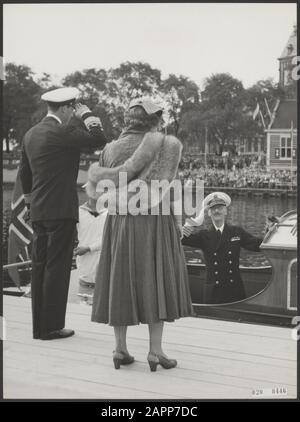 Königshaus, Staatsbesuche, Königinnen, Boote, Uniformen, Juliana, Königin Datum: 1953 Schlüsselwörter: Boote, Königinnen, Königshaus, Staatsbesuche, Uniformen persönlicher Name: Juliana, Königin Stockfoto