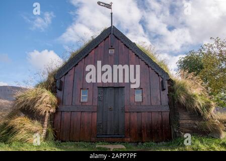 Grafarkirkja Turf-Kirche, Nordisland Stockfoto