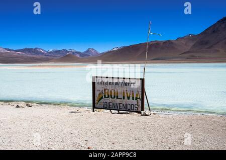 Laguna Verde nahe der Grenze zu Chile - Eduardo Avaroa Andenfauna National Reserve, Bolivien Stockfoto