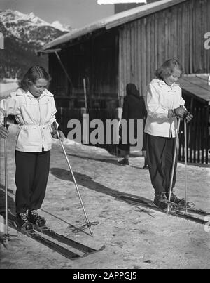 Prinzessinnen in Österreich (Sankt Anton) Datum: 12. Februar 1949 Standort: Österreich, Sankt Anton am Arlberg, Tyrol Stockfoto