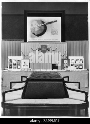 HIE [Holland in England]/Anefo London Serie [Ausstellung über die Niederlande in Glasgow] Anmerkung: Repronegativdatum: August 1942 Standort: Glasgow, Großbritannien Schlüsselwörter: Ausstellungen, Weltkrieg Stockfoto