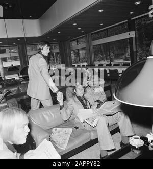 Kernploeg Holländisches Teamtreffen in Zeist im KNVB-Sportzentrum; Cruijff (l) und Neeskens (r) Datum: 21. Mai 1974 Ort: Utrechter, Zeist Schlüsselwörter: Sport, Training, Fußball persönlicher Name: Cruijff, Johan Stockfoto