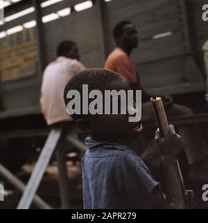 Zaire (früher Belgisch-Kongo); Bevölkerung Zaire Datum: 16. August 1973 Ort: Belgisch-Kongo, Zaire Stockfoto