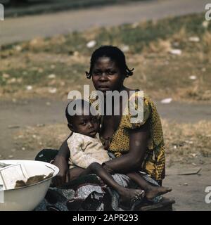Zaire (früher Belgisch-Kongo); Bevölkerung Zaire Datum: 16. August 1973 Ort: Belgisch-Kongo, Zaire Schlüsselwörter: Bevölkerung Stockfoto