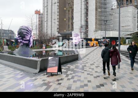 London, Großbritannien. Januar 2019. Leichte Kunst am Battersea Power Station macht am düsteren Nachmittag eindrucksvolle Darstellung. Kredit: Johnny ARMSTEAD/Alamy Live News Stockfoto