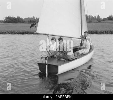 VCJC Vinkeveen Anmerkung: Freie christliche Jugend Zentrale VCJC Datum: 9. August 1950 Ort: Vinkeveen Schlüsselwörter: Camps Stockfoto