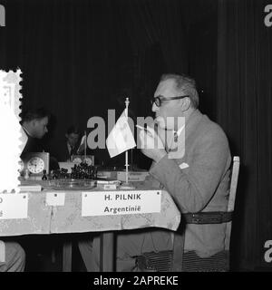 Erste Runde der Kandidatinnen WM-Schach. An Bord von Pilnik Datum: 26. März 1956 Schlagwörter: Schach, Runden, Tourturniere Stockfoto