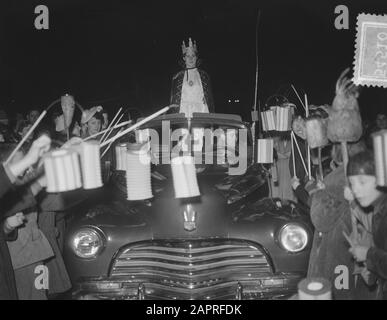 St. Lucia Lichtfiest in Beek (Limburger) Datum: 11. Dezember 1952 Standort: Beek, Limburger Institutionenname: Luciafeest Stockfoto