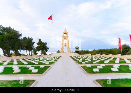 Dieses Martyrium wurde in Erinnerung an das 57. Regiment errichtet, das Tausende von Märtyrern und Verletzten in den Canakkale Kriegen gab. Stockfoto