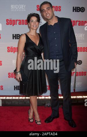 HBO's 'The Sopranos' Premiere, New York, Amerika - 27. März 2007 - Annabella Sciorra und Bobby Cannavale Stockfoto