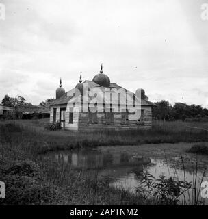 Reise nach Suriname und zum Hindutempel der niederländischen Antillen in Suriname Datum: Undatierter Ort: Suriname Schlüsselwörter: Hindus, Tempel Stockfoto