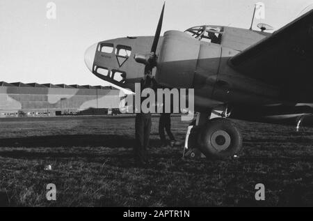 Hudson Mk III Serienr. V9036 Makassar, von 320 (niederländischen) Squadron RAF Coastal Command. Bezahlt mit Geld aus Sammlungen in Niederländisch-Ostindien Datum: 1941 Ort: Großbritannien, Schottland Schlüsselwörter: Bomber, Luftwaffe, Marine, Weltkrieg, Flugzeug Personenname: Hudson, Makassar Institutionenname: RAF Stockfoto