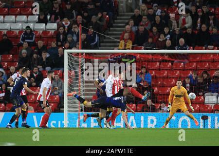 Sunderland, Großbritannien. Januar 2020. Sunderland, ENGLAND - 24. JANUAR TOM Anderson von Doncaster Rovers steht während des Spiels der Sky Bet League 1 zwischen Sunderland und Doncaster Rovers im Stadium Of Light, Sunderland am Freitag, 24. Januar 2020, im Tor. (Credit: Mark Fletcher/MI News) Foto darf nur für redaktionelle Zwecke in Zeitungen und/oder Zeitschriften verwendet werden, Lizenz für kommerzielle Nutzung erforderlich Credit: MI News & Sport /Alamy Live News Stockfoto