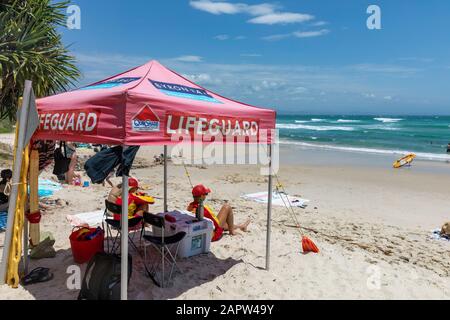 Rettungsschwimmstation am Wategos Strand in Byron Bay, New South Wales, Australien Stockfoto