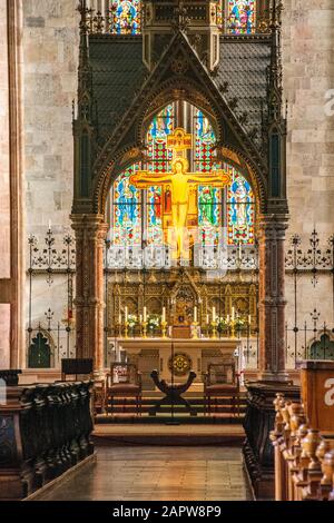 Inneneinrichtung der Heilig-Kreuz-Kirche (Stift Heiligenkreuz) ist ein Kloster der Zisterzienserinnen in Wien-Wald. Stockfoto