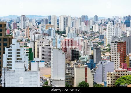 Luftbild der Gebäude Der Se Neighborhood in Sao Paulo SP Brazil während des Tages. Stockfoto