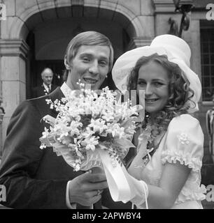 Radfahrer Leijn Loevesijn heiratet Ineke Vink im Stadhuis Amsterdam; Stockfoto