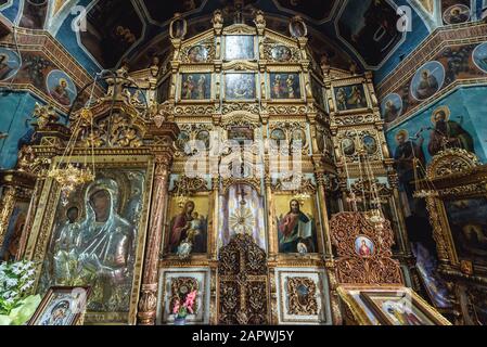 Ikonostase in der Kirche des Klosters Ciolanu der ostorthodoxen Mönch, zwischen Tisau und Magura Gemeinden im Kreis Buzau, Rumänien Stockfoto