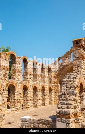 Kirche der Ruinen von St. Sofia in Nessebar, Bulgarien Stockfoto