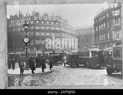 Straßenbilder, Hotels, Außenansicht, Bevölkerung, Pferde, Autos, Hotellouver Datum: 1900 Standort: Frankreich, Paris Schlüsselwörter: Bevölkerung, Außenansicht, Hotels, Pferde, Straßenbilder, Autos Personenname: Hotellouver Stockfoto