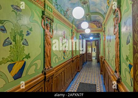 Eingang im Jugendstil, Wohnhaus, Riga, Latviac Stockfoto