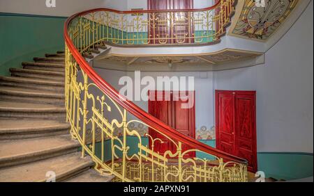 Geschwungene Treppe, Treppenhaus, Jugendstil, Jugendstilmuseum, Riga, Lettland Stockfoto