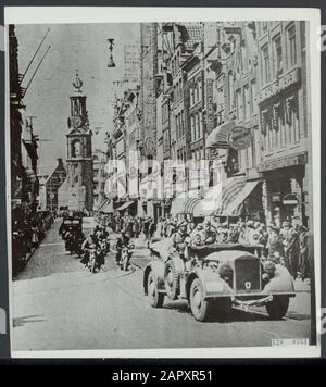 Weltkrieg, deutsche Truppen Datum: 1945 Ort: Amsterdam, Noord-Holland Schlagwörter: Zweiter Weltkrieg Personenname: Deutsche Truppen Stockfoto