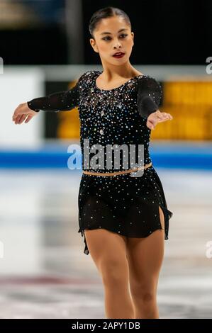 Greensboro, North Carolina, USA. Januar 2020. 24. Januar 2020 ''" GREENSBORO, N.C., US - MAXINE MARIE BAUTISTA aus River Grove, Illinois, tritt im Senior Ladies Free Skate während der Toyota U.S. Figure Skating Championship 2020 im Greensboro Coliseum an. Die US-Meisterschaften dienen als letzter Qualifikationswettbewerb, bevor US-Figure Skating das World Figure Skating Team 2020 und das Figure Skating Team der vier Kontinente 2020 nennt. Gutschrift: Timothy L. Hale/ZUMA Wire/Alamy Live News Stockfoto