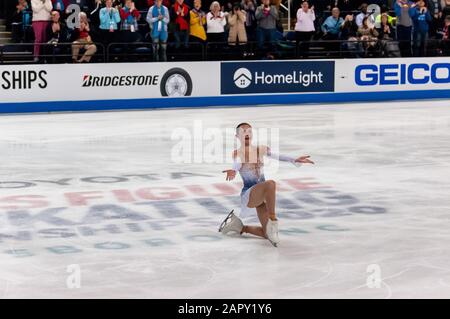 Greensboro, North Carolina, USA. Januar 2020. Jan. 24, 2020 ''" GREENSBORO, N.C., US - MARIAH BELL aus Long Beach, Kalifornien, tritt im Senior Ladies Free Skate während der Toyota U.S. Figure Skating Championship 2020 im Greensboro Coliseum an. Die US-Meisterschaften dienen als letzter Qualifikationswettbewerb, bevor US-Figure Skating das World Figure Skating Team 2020 und das Figure Skating Team der vier Kontinente 2020 nennt. Gutschrift: Timothy L. Hale/ZUMA Wire/Alamy Live News Stockfoto