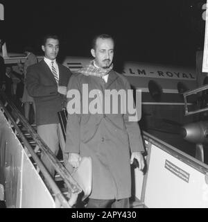 Prins Addulah Ben Mohammed al Saued in Schiphol Anmerkung: Neef von King Saued Datum: 9. November 1961 Ort: Noord-Holland, Schiphol Schlüsselwörter: Ankunft persönlicher Name: Abdullah bin Abdul Aziz Al Saud, Prinz von Saudi-Arabien Stockfoto