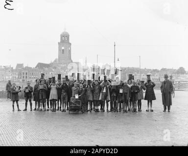 Vögel Nistplatz Datum: 24. Mai 1946 Stichwörter: Orte, VOGELNAST Stockfoto