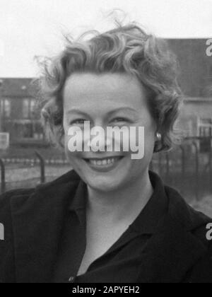 Optreden van Ilse Werner en Elaine Delmar vanuit Treslong 7. april 1961 Stockfoto