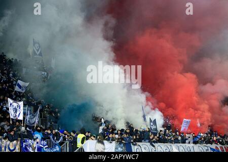 Fans brescia Curva während Brescia gegen Mailand, Brescia, Italien, 24. Januar 2020, Fußball-italienische Fußball-Serie-A-Männermeisterschaft Stockfoto