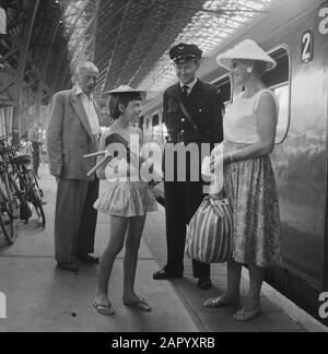 NS-Polizei am Hauptbahnhof Datum: 2. Juli 1961 Stockfoto