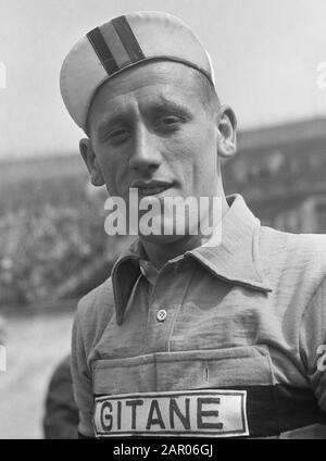 Koppeln deelnemers Tour de France, Brankart (Belgien) . * 12 juli 1954 Stockfoto