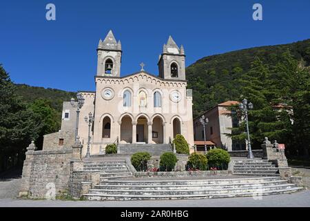 Das Heiligtum von Gibilmanna in den Bergen der Madonie bei Cefalu, Provinz Palermo, Sizilien Stockfoto