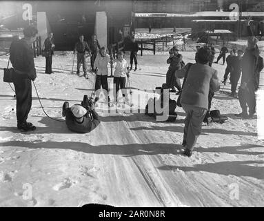 Prinzessinnen in Österreich (Sankt Anton) Datum: 12. Februar 1949 Standort: Österreich, Sankt Anton am Arlberg, Tyrol Stockfoto