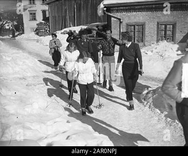 Prinzessinnen in Österreich (Sankt Anton) Datum: 12. Februar 1949 Standort: Österreich, Sankt Anton am Arlberg, Tyrol Stockfoto