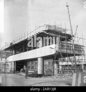 Metrowerken in Rotterdam, die Station erhebt sich Datum: 18. Januar 1965 Standort: Rotterdam, Zuid-Holland Schlüsselwörter: Metros, Stationen Stockfoto