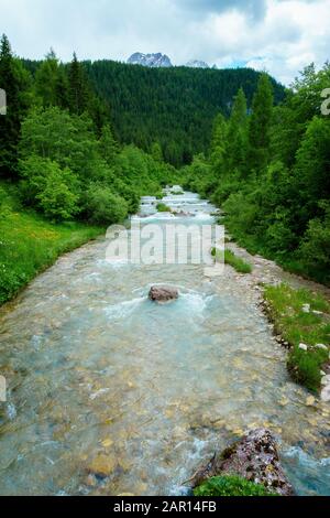 Fischleinbach bei Sesto in Südtirol Stockfoto