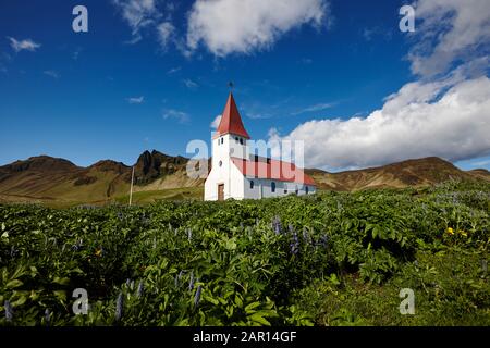 vik Kirche vik i myrdal island Stockfoto